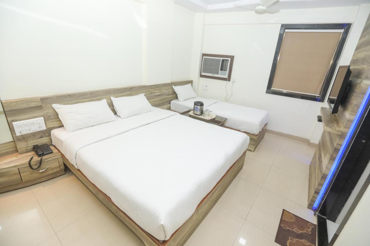 Hotel Mid Town Mumbai Exterior photo